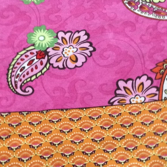 HandmadePaisley Apron. 27” x 24” bottomBeautiful - Picture 3 of 6